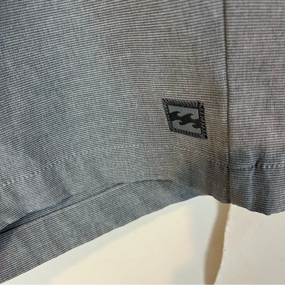 Billabong Gray Flat Front Men's‎ Shorts
